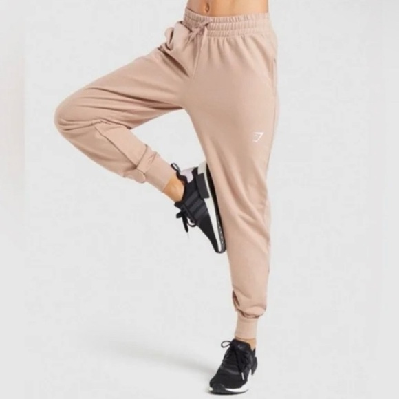 Gymshark Pippa Joggers - Picture 1 of 3